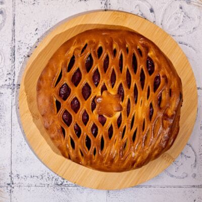 Пирог с брусникой и яблоком 700 г в Пекарня Буханка по цене 1016 ₽