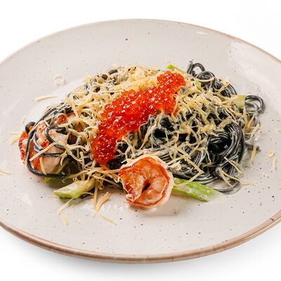 Паста Nero с креветками и красной икрой в Ваби саби по цене 1240 ₽