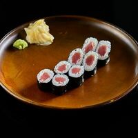 Ролл с тунцом в Fiolet