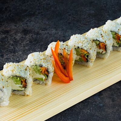 Фирменный ролл Ясай спешл маки в Вкусно Суши по цене 290