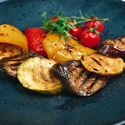 Овощи запечённые в Клевая блиновая по цене 230 ₽