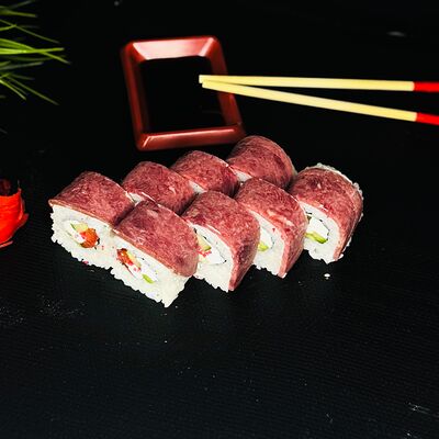 Биф ролл в Суши BRO по цене 468 ₽