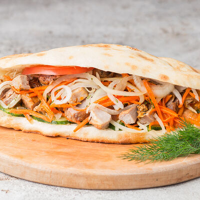 Донер с курицей в Мангал хаус по цене 460 ₽