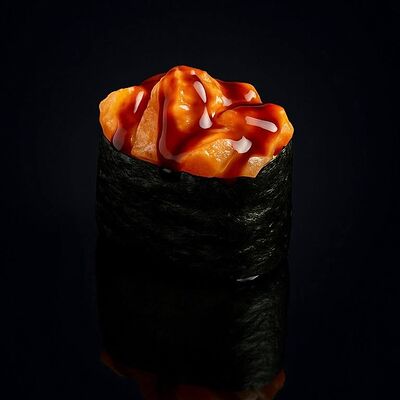 Запеченный Гункан с лососем в Rollik по цене 189 ₽