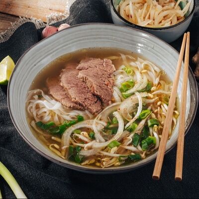 Фо-бо с курицей в Pekin King по цене 450 ₽