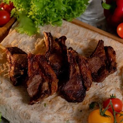 Шашлык из бараньей корейки в Шашлычок по цене 4000 ₽