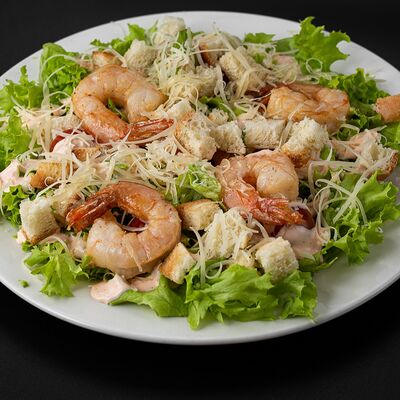 Салат Цезарь с креветками в Shaurma holl по цене 640 ₽
