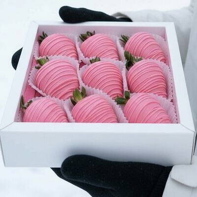 Клубника в бельгийском шоколаде Душа в Букет Альфред I клубника в шоколаде и букеты по цене 1990 ₽