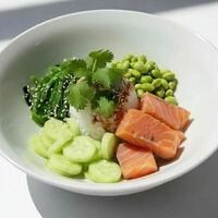 Поке с лососем в Ракушка