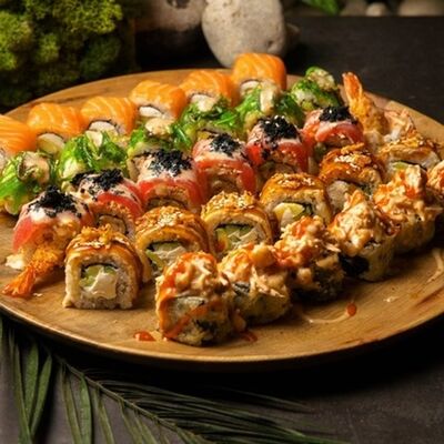 Сет Премиум в Эбби Noodles & Sushi Bar по цене 3640 ₽