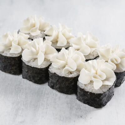 Ролл Сливочный авокадо в Yummy yummy по цене 165 ₽