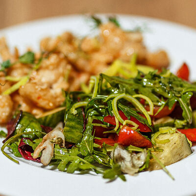 Свинина в кисло-сладком соусев Кафе Наше Место по цене 640 ₽