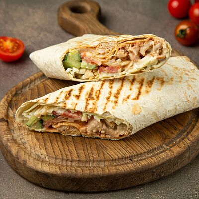 Шаурма с курицей в лаваше в Грузинский дом по цене 272 ₽