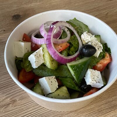 Греческий салатв Пресня Бургер по цене 390 ₽