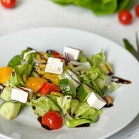 Греческий в NeButer sandwiches&more