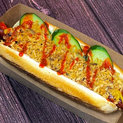 Хрустящий хот-дог в Шавуха Street по цене 240 ₽