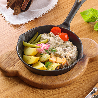 Телятина в сливочном соусе в Гопак по цене 1050 ₽