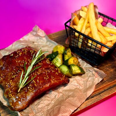 Ребра в медово-горчичном соусе в ROOF по цене 890 ₽