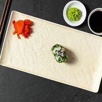 Гункан с чукой в Yammy Rolls Halal