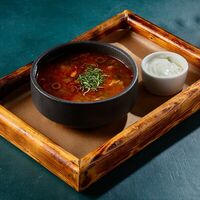 Суп Солянка мясная в Juno