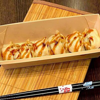 Гедза с курицей и грибами муэрв Лапшичная по цене 320 ₽