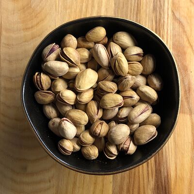 Фисташка обжаренная в Богатырь по цене 300 ₽