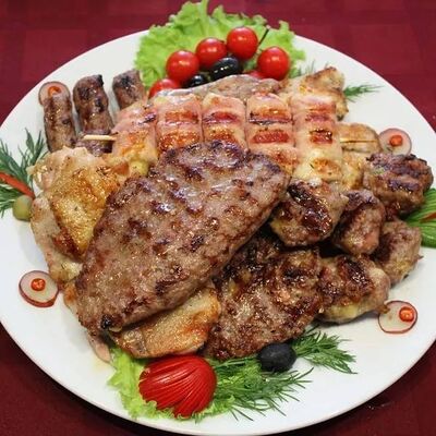 Микс на гриле в Старая Сербия по цене 2930 ₽