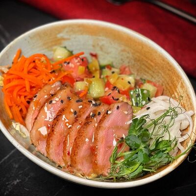 Пекинский с утиной грудкой в Kirova street по цене 310 ₽