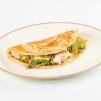 Роти с индейкой и авокадо в Kitchen по цене 990 ₽