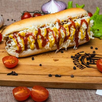 Чиз-дог в Hotdog Club & Bubble Tea по цене 290 ₽