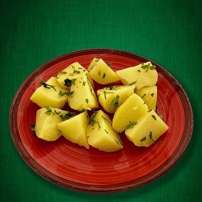 Картофель отварной в Дача по цене 185 ₽