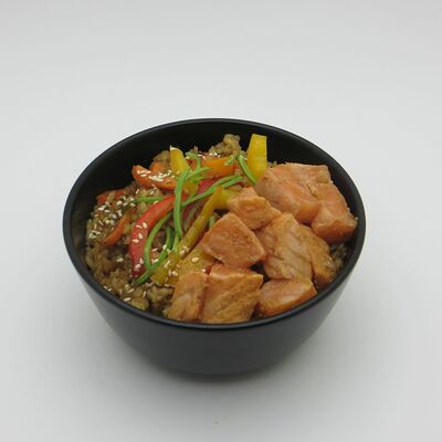 Рис тяхан с лососем в Yoshi по цене 380