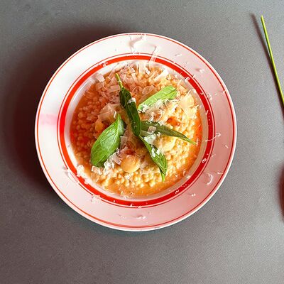 Птитим с гребешком и креветками в Amici Бар по цене 770 ₽