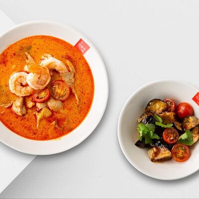 Комбо Суп Том ям и салат из баклажанов по-тайски в Том Ям по цене 1300 ₽