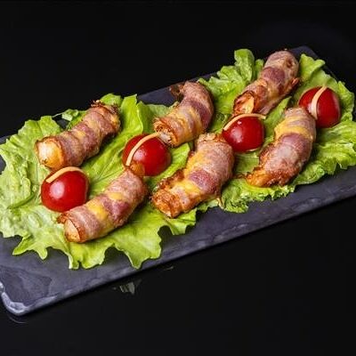 Креветки с беконом и сыром в БОСС по цене 1250 ₽