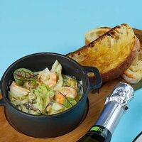 Соте с морепродуктами в ЕПТ гастропаб