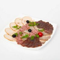 Мясная тарелка в Еда & Традиции