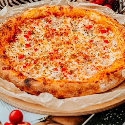 Пицца С беконом и халапеньо в OK PIZZA по цене 600