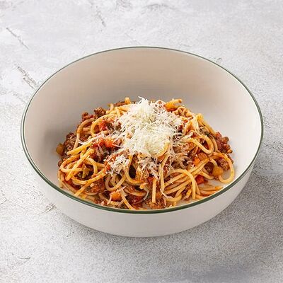 Паста Болоньезе в Шоколадница по цене 570 ₽