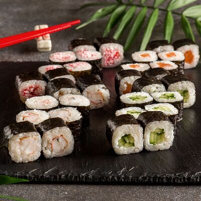 Набор мини-роллов Маки сет в Суши-бар Тунец по цене 565