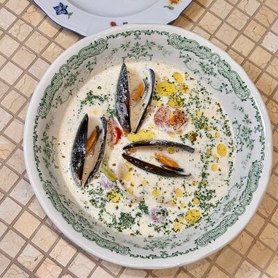 Тосканский сливочный суп с морепродуктами в Мари по цене 620 ₽