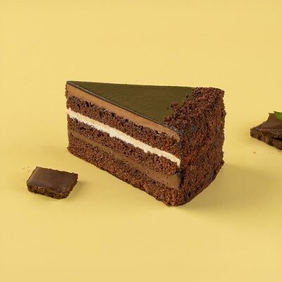 Торт Три шоколада в Люди Любят по цене 167 ₽