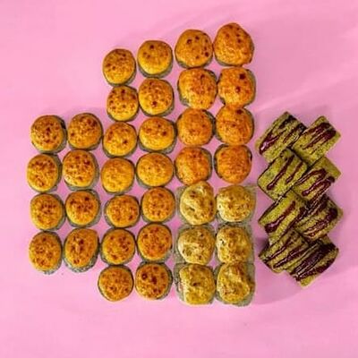 Сет Довольный Хрю в ХрюЧего по цене 1699 ₽