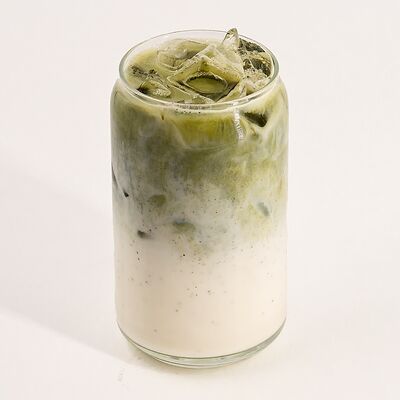 Айс матча латте в Кофейня Кофеинка по цене 300 ₽