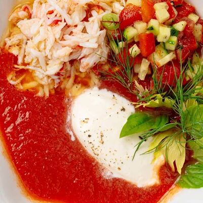 Гаспачо с крабом в Море на Патриках по цене 1190