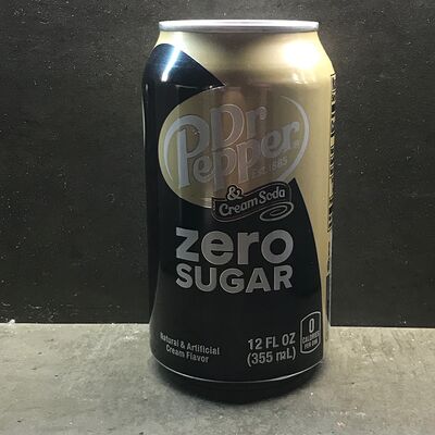 Dr. Pepper Cream Soda zero sugar в Cyber Octagon по цене 260 ₽