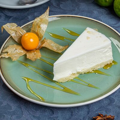 Чизкейк классический в Космос по цене 290 ₽