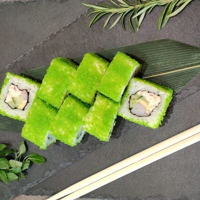 Калифорния с креветкой в Sufish по цене 590 ₽