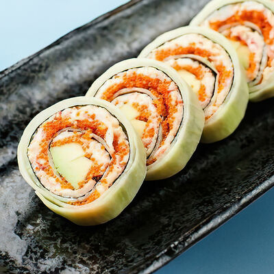 Фирменный ролл с крабом в Терраса по цене 2090 ₽