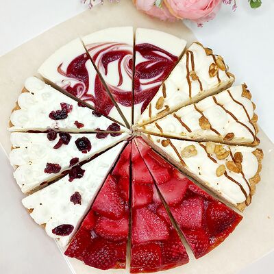 Чарли Фруктово-ягодное ассорти в Чарли Чаплин по цене 3590 ₽